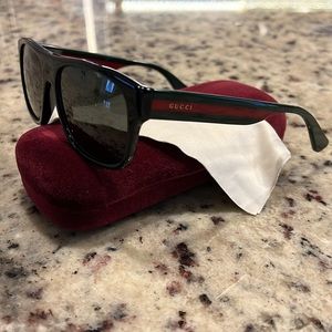 Gucci Shades/Sunglasses ❤️